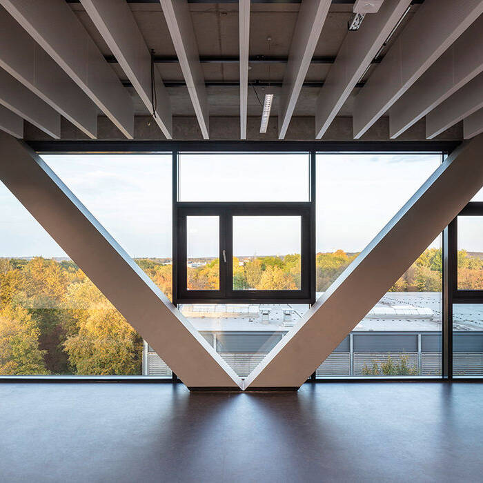 JH2899-100_10_700pixel