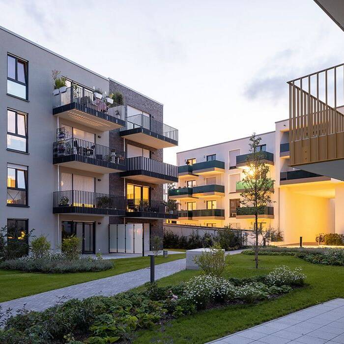 JH3041-095-C-Instone-Real-Estate_10_700pixel