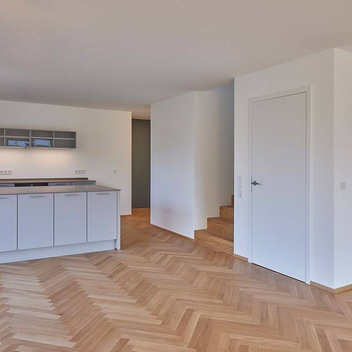 JL21117-1735_10_700pixel