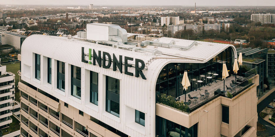 JS_SB_Lindner_Congress_Hotel_-5_15_700px