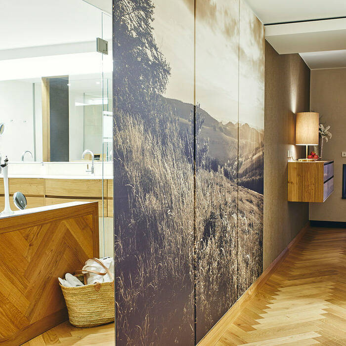 Junior-Suite-Sorpehaus-Ruhelage-Garten-C-Romantik-Wellnesshotel-Deimann_Bjo-rn-Lu-lf-9-_15_700pixel