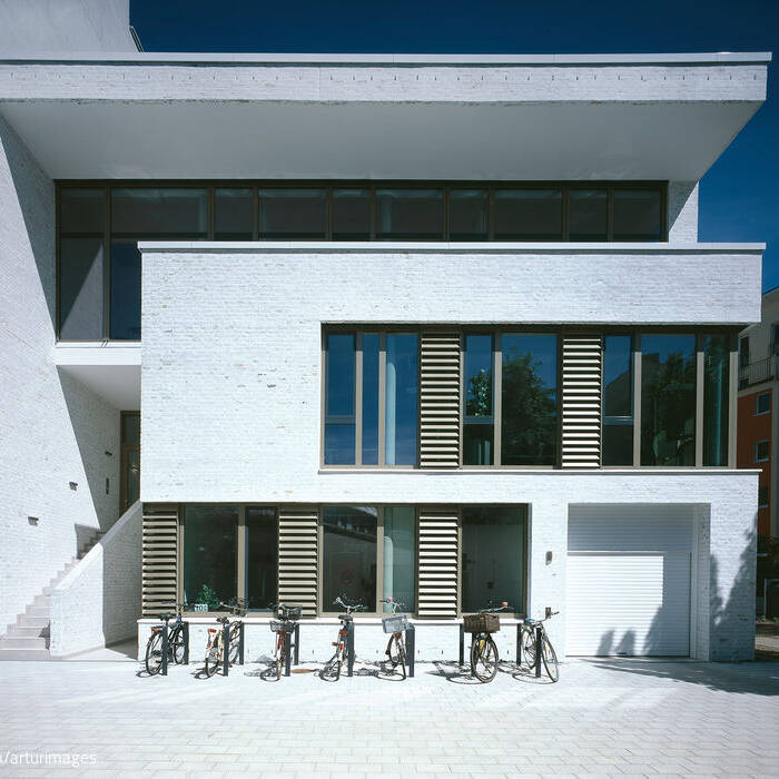 KF1587-81_15_700pixel