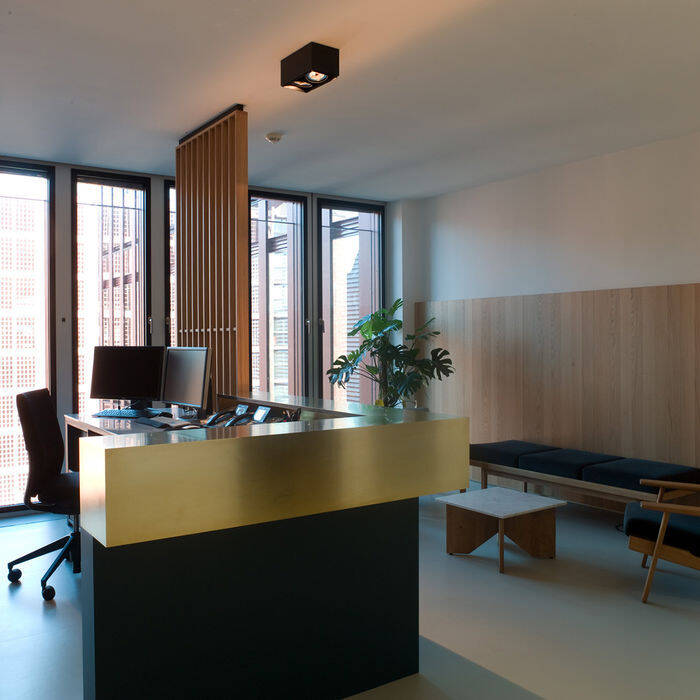 KF1588-08_15_700pixel