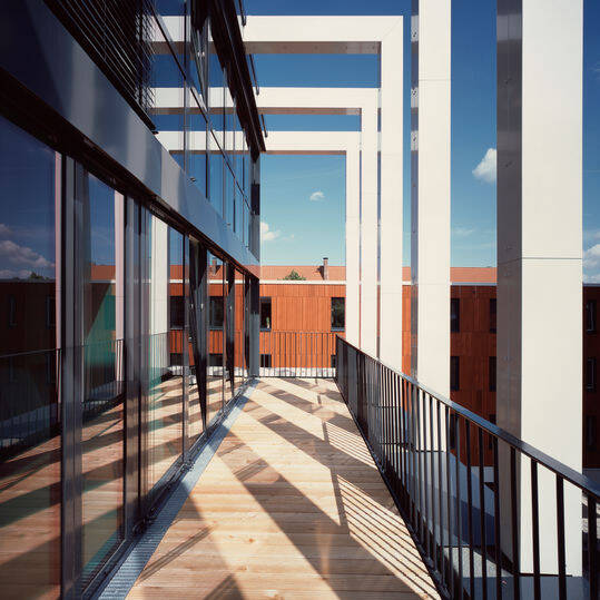 KF1600-11_10_700pixel