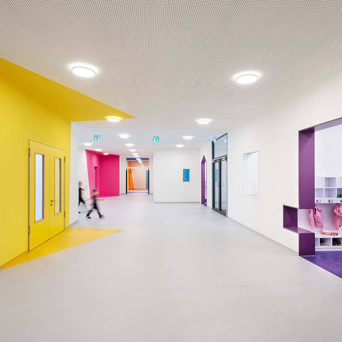 KI-BA_07-2001_0283_15_700pixel