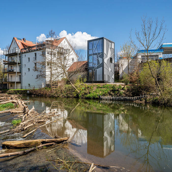 KWC04142_19_700pixel