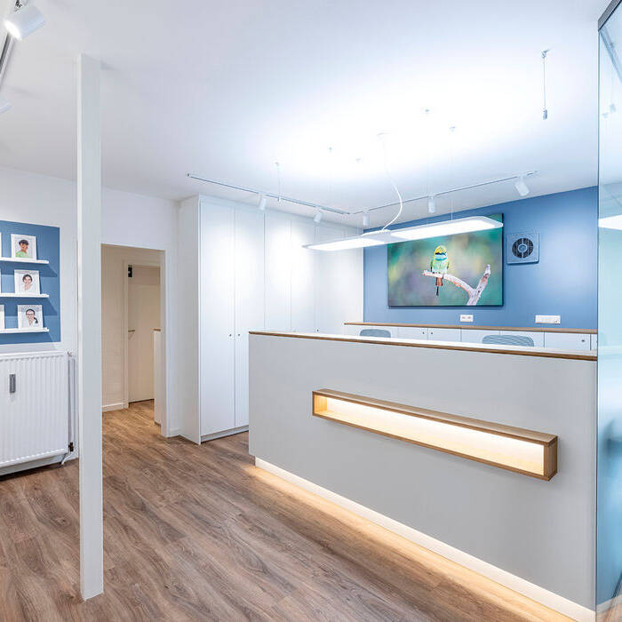 KatharinaBorn_ZahnarztpraxisBorn-1191_15_700pixel