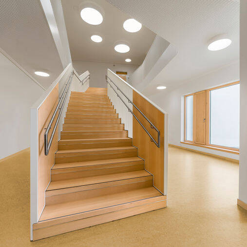 Kindergarten_Press18CM-7_10_700pixel