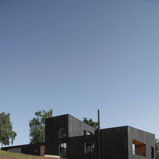 L1002020-West_15_700pixel