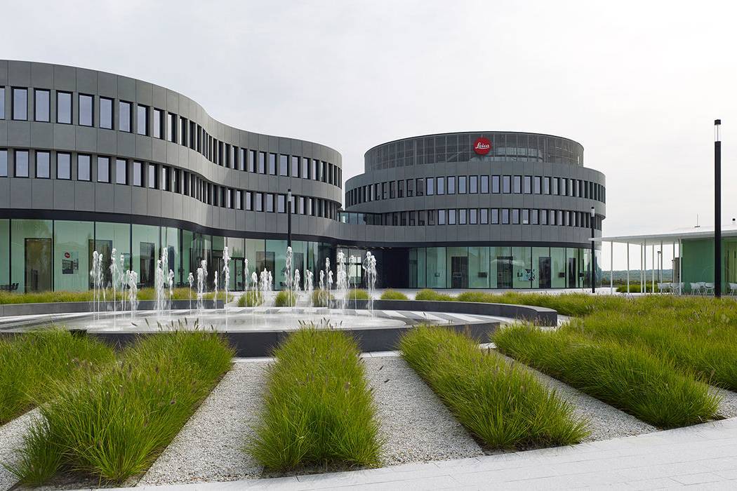 LEICA_Wewer-LA_015_hr_19_700pixel