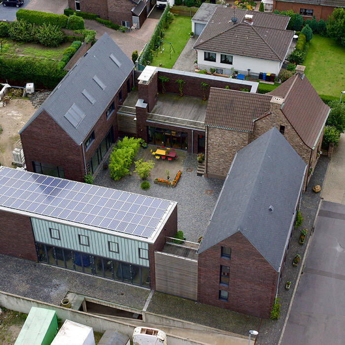 LHVH_W-1_10_700pixel