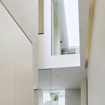 LR2737-09_10_700pixel