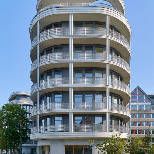 LR3103-24_10_700pixel