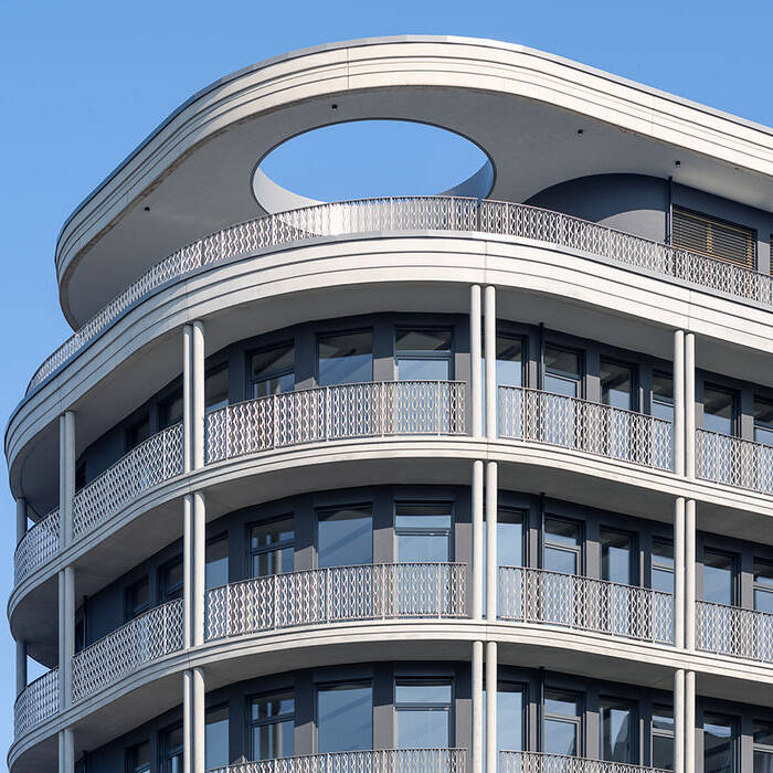 LR3103-40_10_700pixel