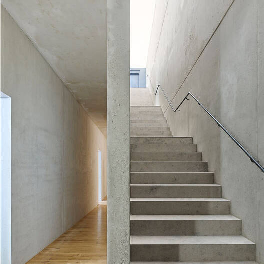 LR3112-15_10_700pixel