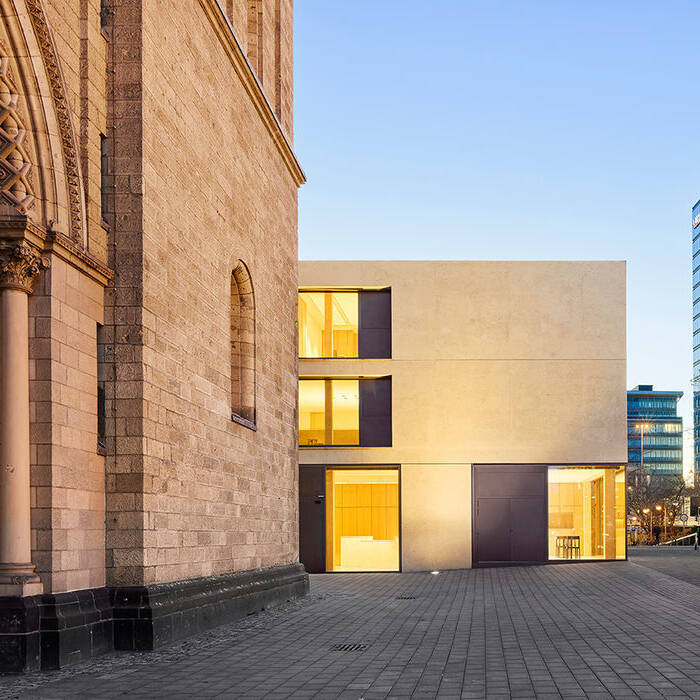 LR3112-26_10_700pixel