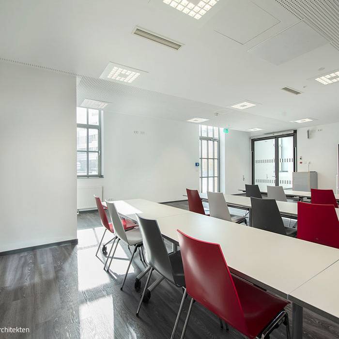 LSC_Duesseldorf_03_10_700pixel