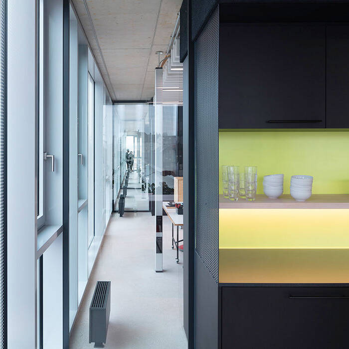 Lepel-Lepel-Bu-ro-Clouth-HGE53-Glasschwert_10_700pixel