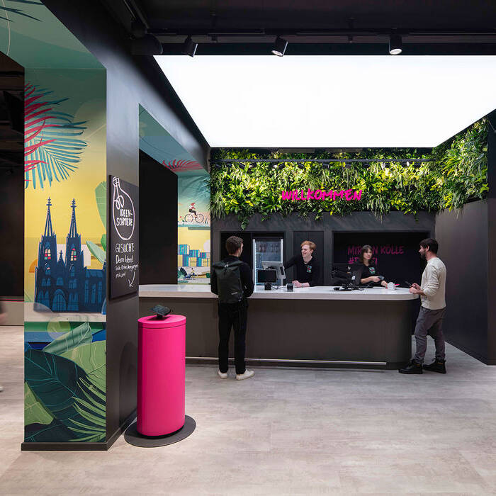 Lepel-Telekom-Flagship-Store-Ko-ln-Erdgeschoss-2_15_700pixel