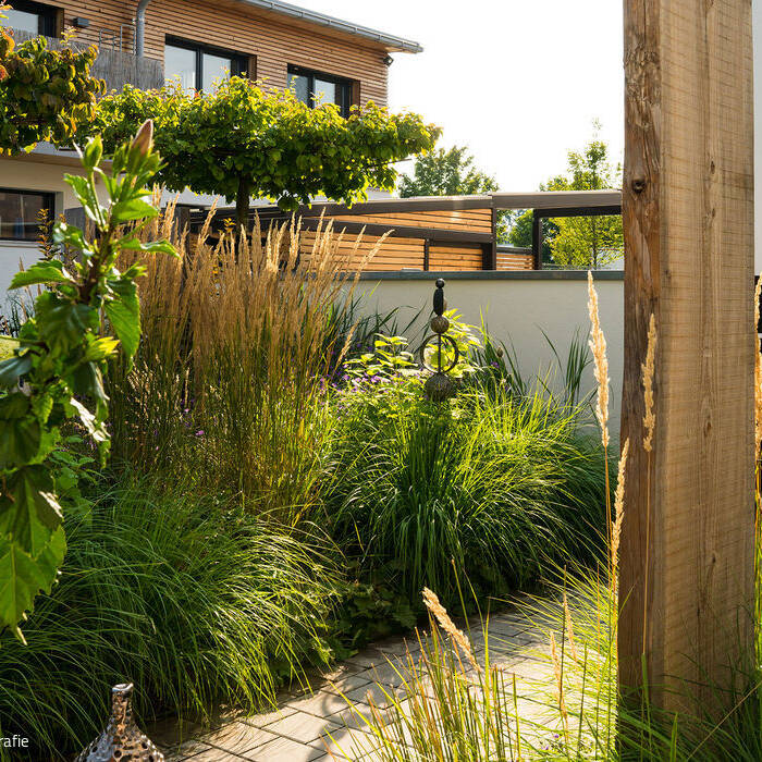 LydiaMitterhuberFotografie_GartenmitPool_Druck-33_15_700pixel