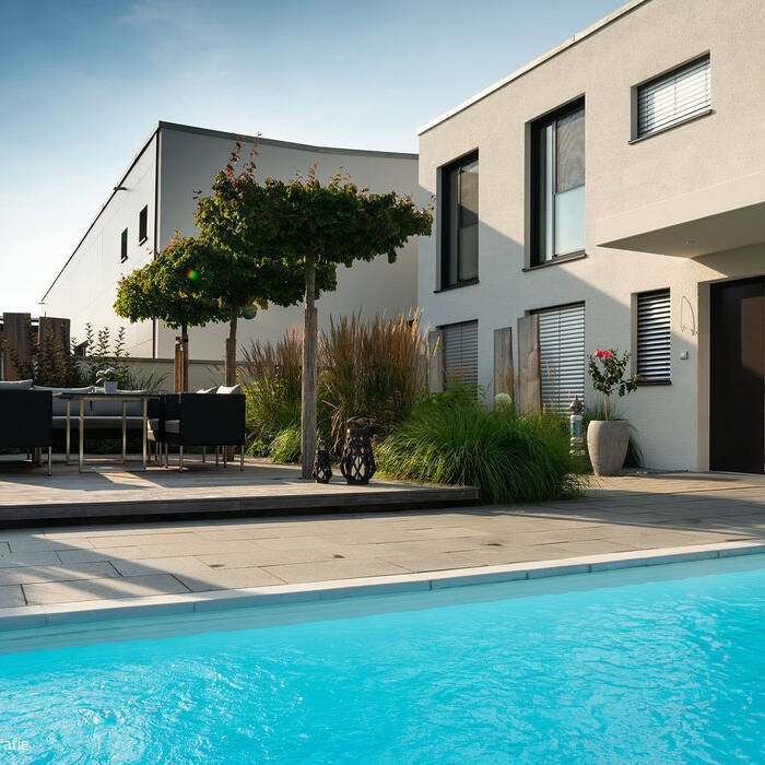 LydiaMitterhuberFotografie_GartenmitPool_Druck-64_15_700pixel