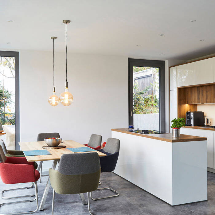 M-1-klein_15_700pixel