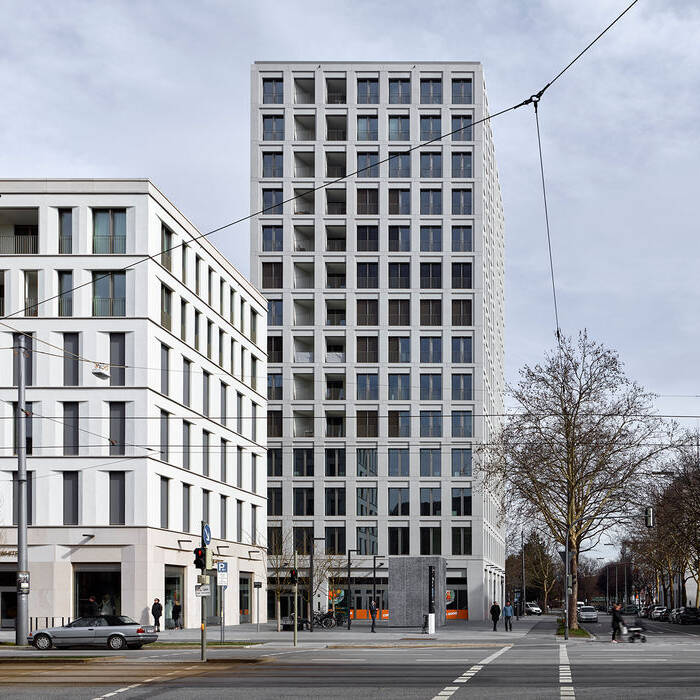 MD_SchwabingerTor_084_A4_15_700pixel