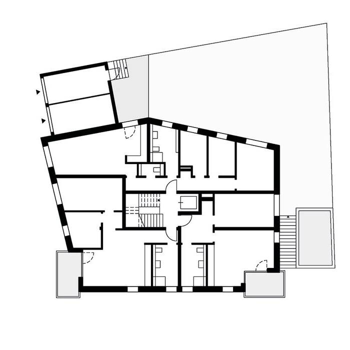 MHV-GR-EG_10_700pixel