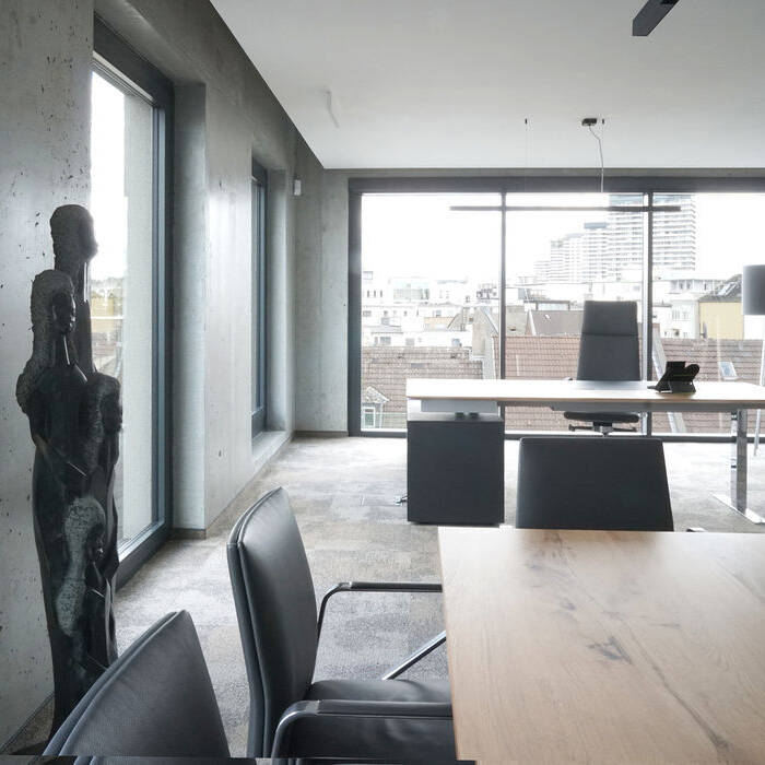 MWB_neu_04_15_700pixel