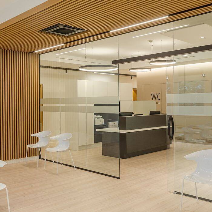 Makulazentrum_Praxis_Warten-Anmeldung_10_700pixel