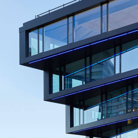 MercatorOne_22_10_700pixelKNZN3nm3v0PeQ