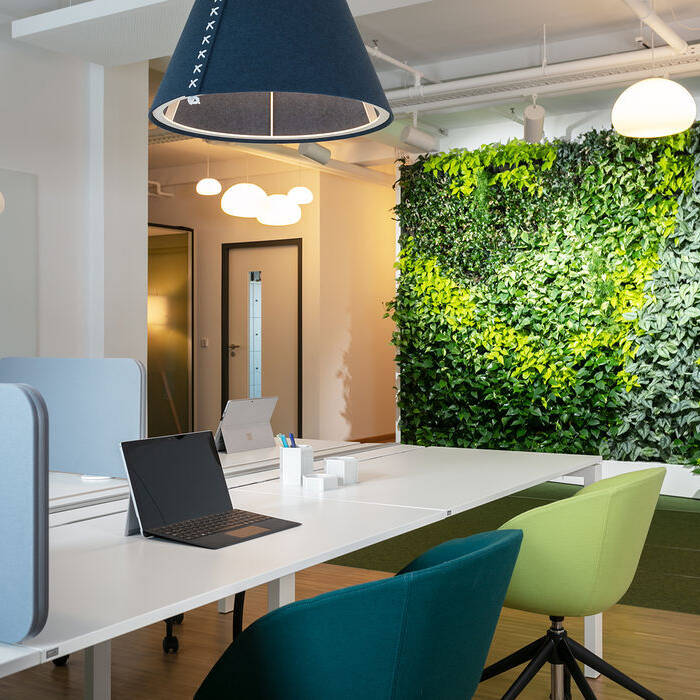 NK_21_0573_15_700pixel