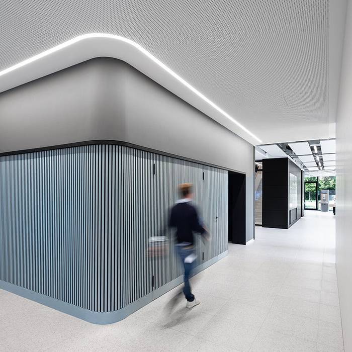 Neubau-Vertriebszentrum-Firma-Clage-14_10_700pixel