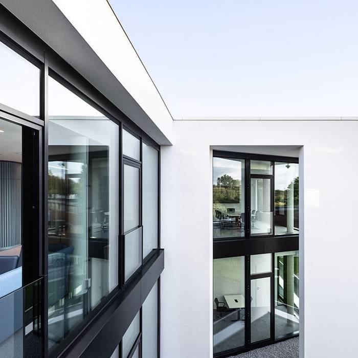 Neubau-Vertriebszentrum-Firma-Clage-23_10_700pixel