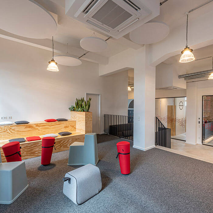 Nissan_026_10_700pixel