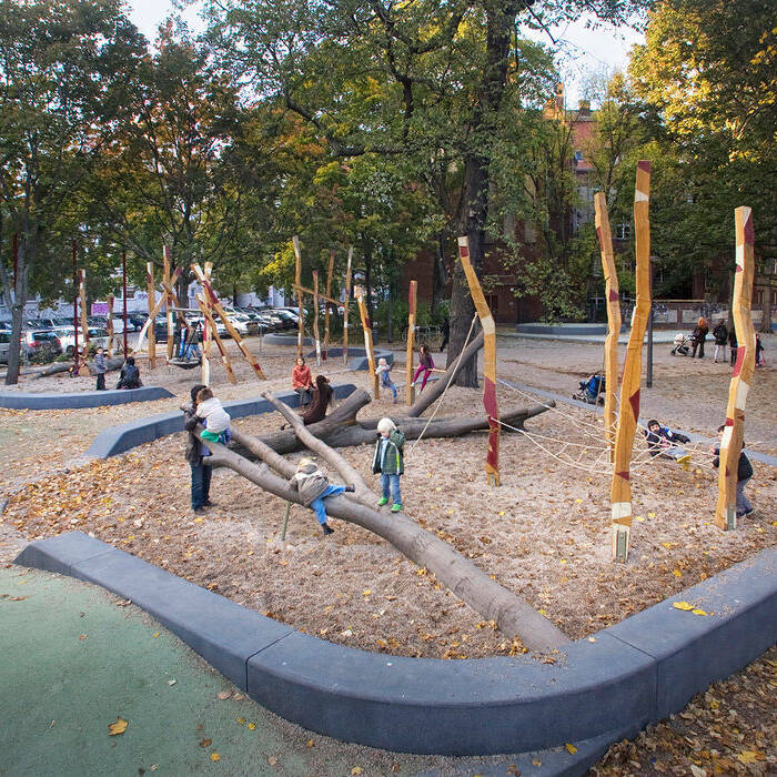 OTTI-Spiel-Ottoplatz_2012-017_OO_300_free-bearb_15_700pixel