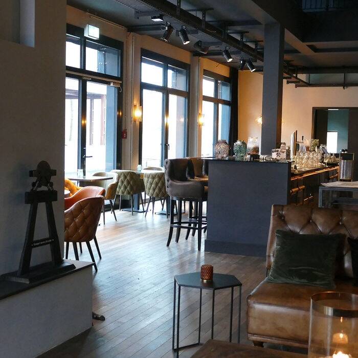 P1210979_15_700pixel