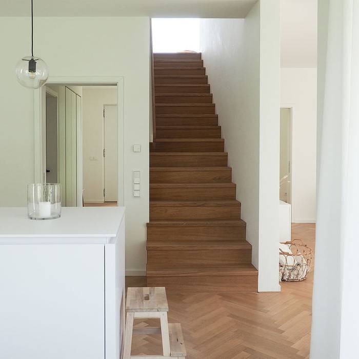 P7143179_15_700pixel