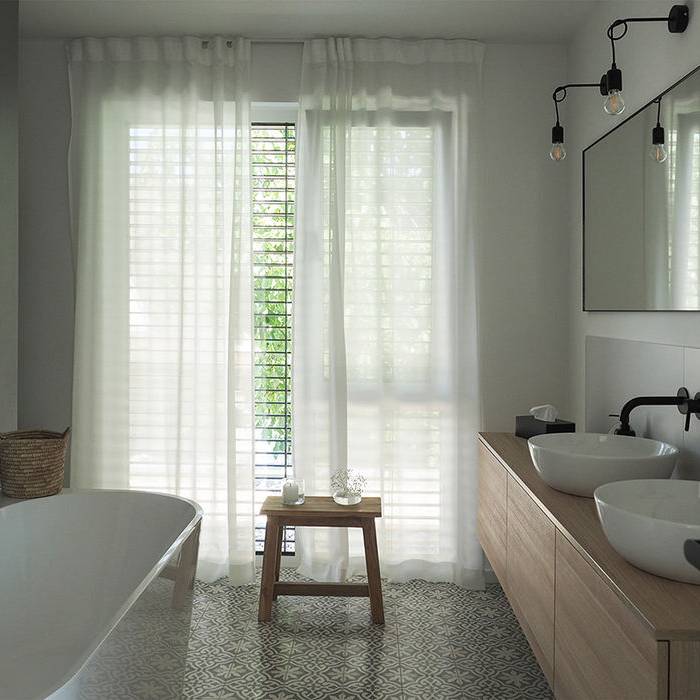 P7143266_10_700pixel