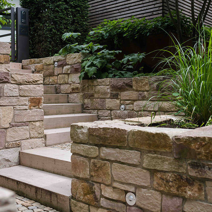 PHD_7126_HiRes_10_700pixel