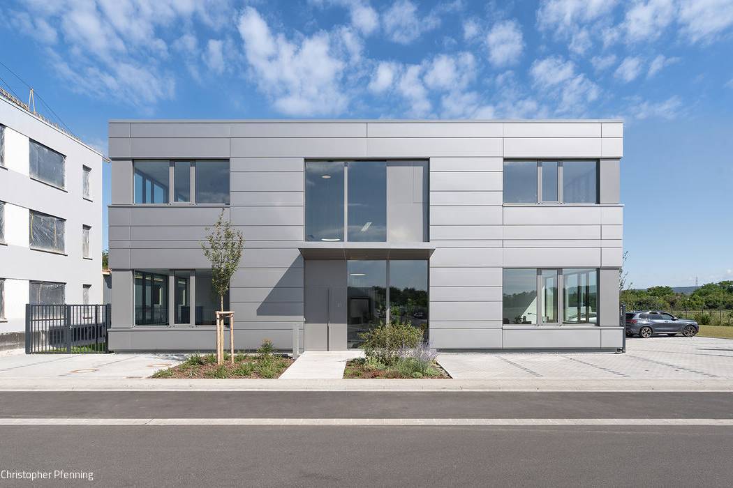 PIC04083_15_700pixel