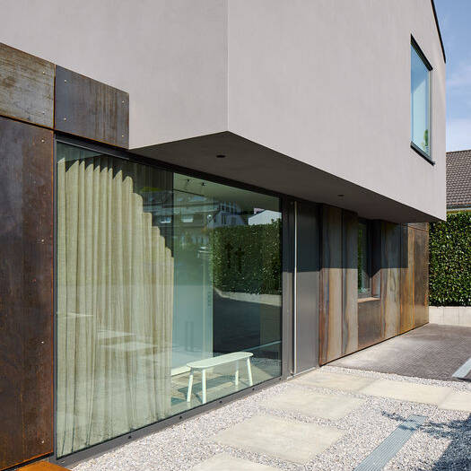 PK1068-023_10_700pixel