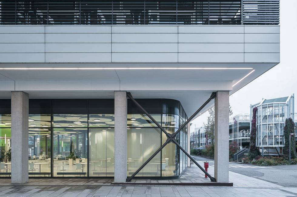 PR_IZS_201118_PO_8119_15_700pixel