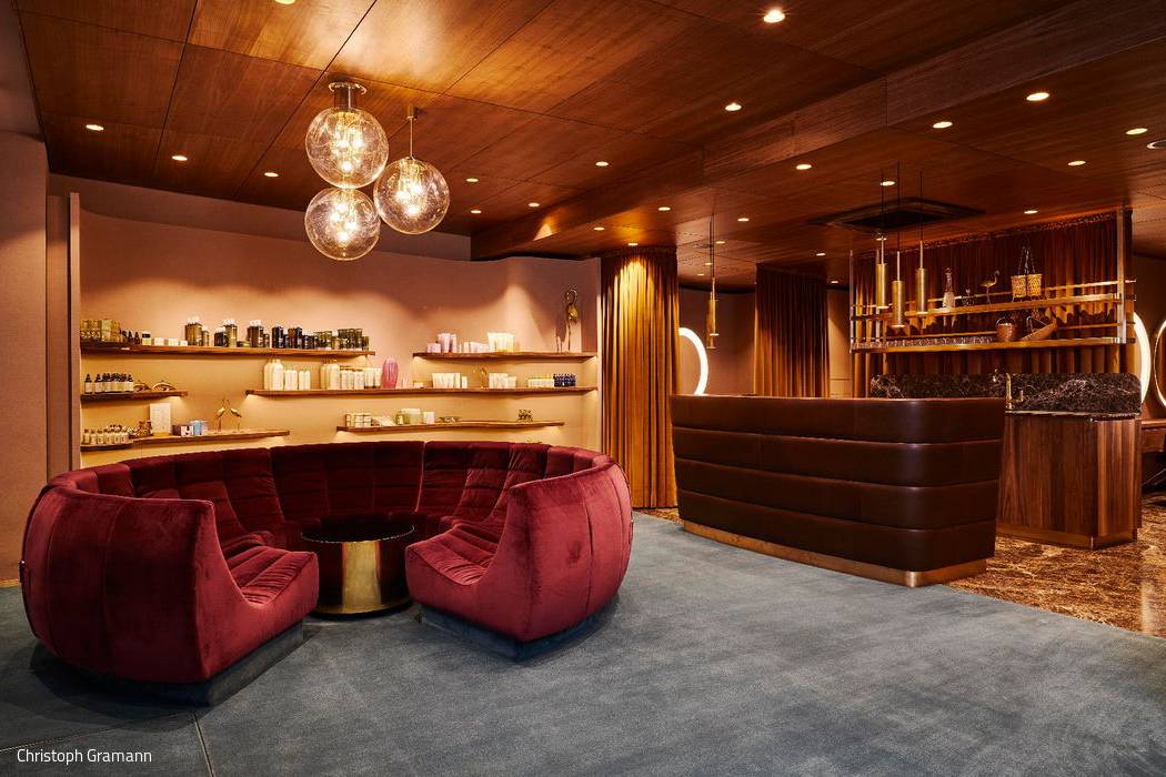 PonyClub8238_1_700pixel