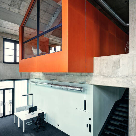 RAUMKONTOR_ADESSO_MUC_PHOTOGRAPHIE-ANDREAS-HOERNISCH-03_10_700pixel