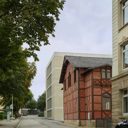 RH2738-0060_10_700pixel