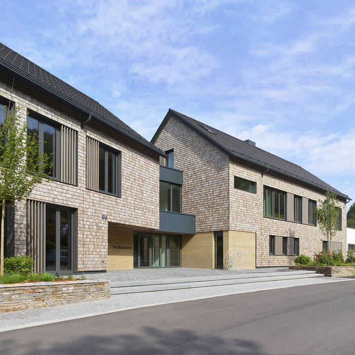 RH2953-0002_15_700pixel