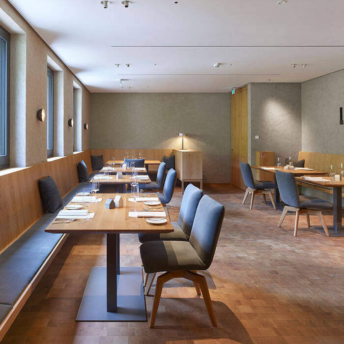 RH2953-0022_10_700pixel