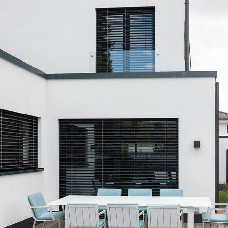 RIC_9725_10_700pixel