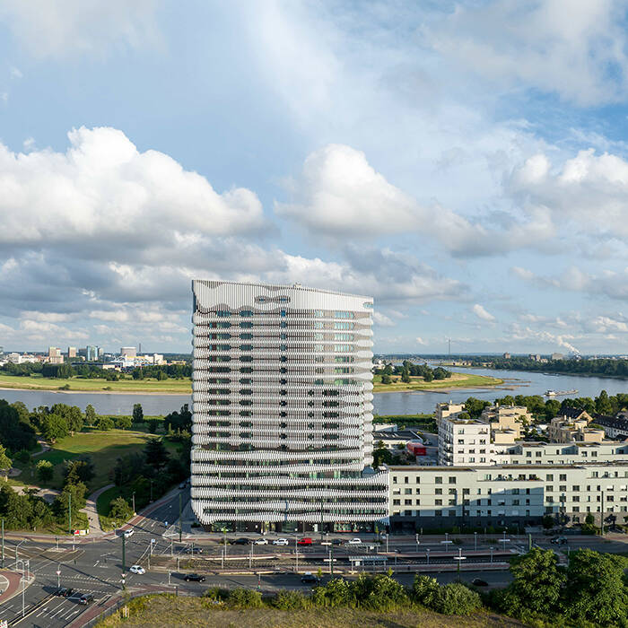 RKM740_06-2022_0921-1_19_700pixel